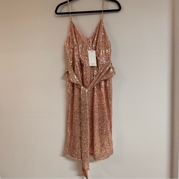 Sequined Spaghetti Straps V-Neck Bodycon Party Dress - Rose Gold - Picture 2 of 12